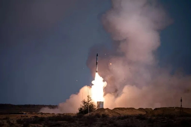 Ukraine khai hỏa dồn dập, đánh trúng loạt "Rồng lửa" Nga ở Crimea