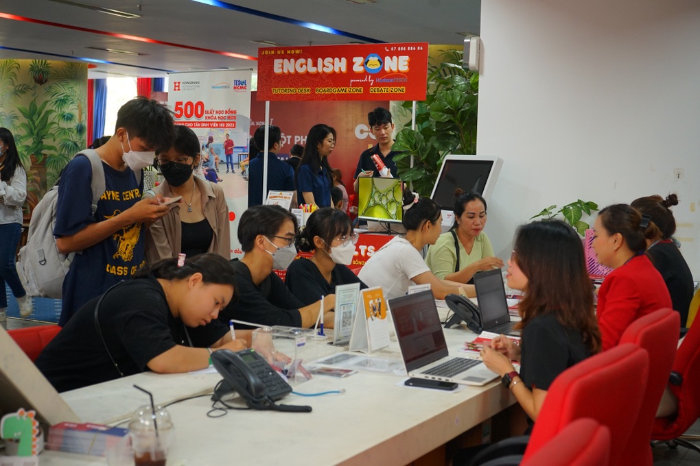 Ngày hội HIU Connect - Hướng dẫn đăng ký nguyện vọng thông minh - 2 Ngày hội HIU Connect - Hướng dẫn đăng ký nguyện vọng thông minh - 2
