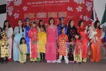 Cộng đồng người Việt tại Mexico hân hoan đón Xuân Đinh Dậu
