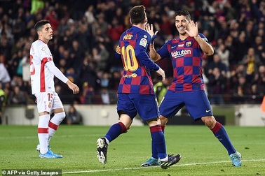 HLV Barcelona xác nhận Messi sẽ ra sân trước Mallorca