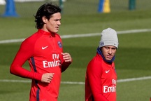Neymar bất ngờ lên tiếng xin lỗi Cavani