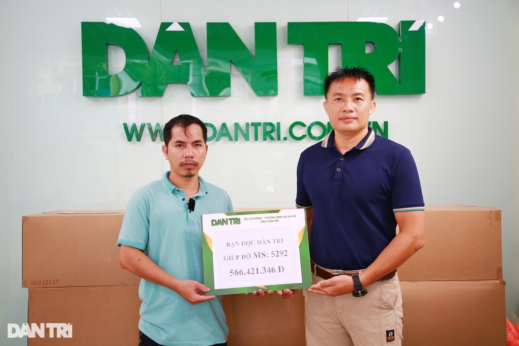 Hơn 566 triệu đồng từ bạn đọc tới gia đình từng nợ viện phí Bệnh viện 108 - 1 Hơn 566 triệu đồng từ bạn đọc tới gia đình từng nợ viện phí Bệnh viện 108 - 1