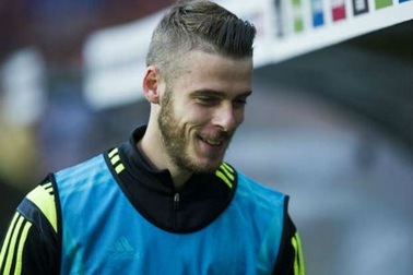 Real Madrid tính đường từ bỏ thương vụ De Gea