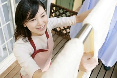 Bí quyết để áo quần không còn ẩm mốc vào mùa mưa