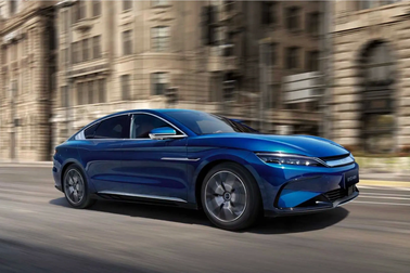 Hãng xe Trung Quốc bám đuổi Tesla, trật tự thị trường ô tô điện thay đổi