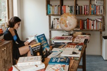 Quán cà phê "không trang điểm, không sống ảo": Chốn yên bình giữa Hội An