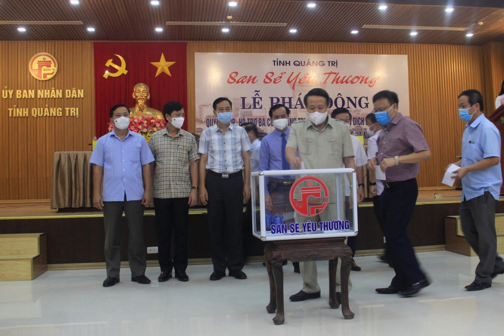 Quảng Trị san sẻ yêu thương tới TPHCM và các tỉnh phía Nam - 2 Quảng Trị san sẻ yêu thương tới TPHCM và các tỉnh phía Nam - 2