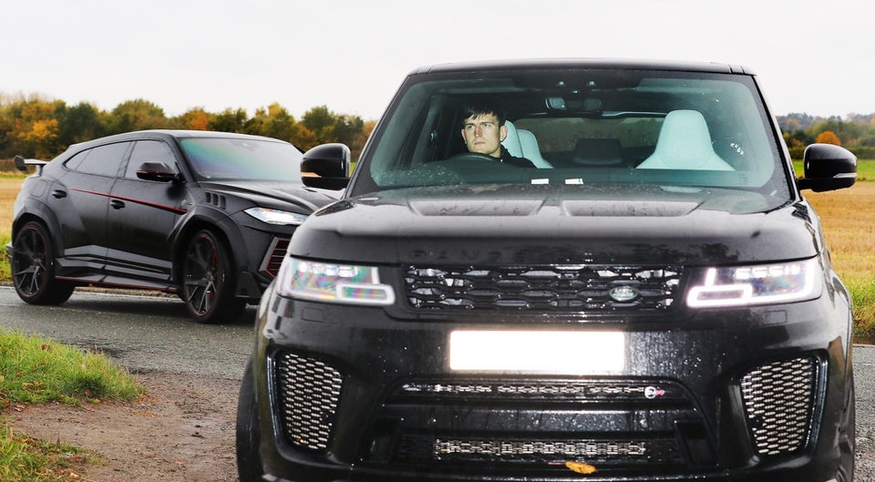 Những siêu xe nổi tiếng nhất trong giới cầu thủ - 11