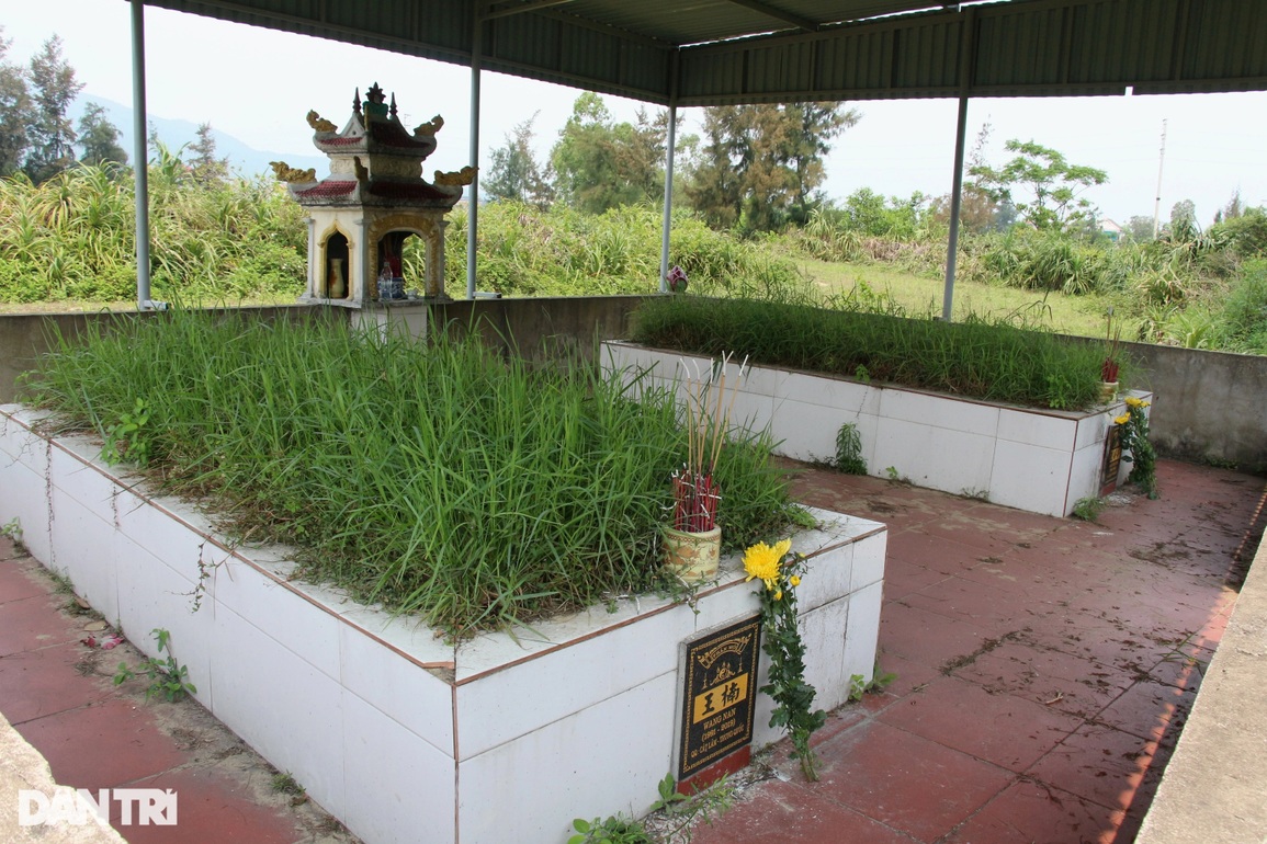 Câu chuyện xúc động đằng sau ngôi mộ hai cô gái Trung Quốc xấu số ở Hà Tĩnh - 3 Câu chuyện xúc động đằng sau ngôi mộ hai cô gái Trung Quốc xấu số ở Hà Tĩnh - 3