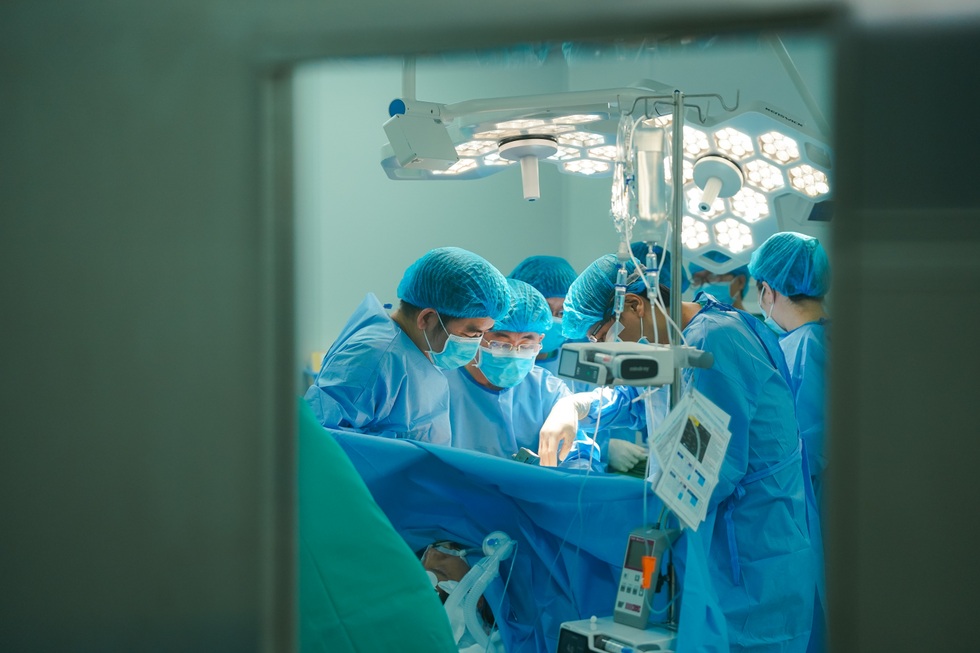 Em trai hiến một phần gan: Tôi sẵn sàng cho đi một phần cơ thể để cứu anh - 7