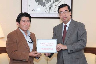 Một Việt Kiều ở Nhật ủng hộ 100 triệu đồng xây cầu tại Quảng Bình