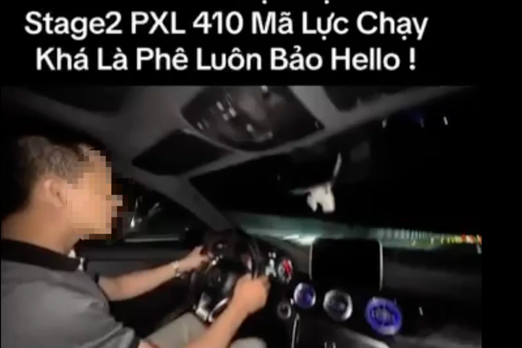 Tài xế lái Mercedes nghi phóng 210km/h trên cao tốc Mỹ Thuận - Cần Thơ - 1 Tài xế lái Mercedes nghi phóng 210km/h trên cao tốc Mỹ Thuận - Cần Thơ - 1