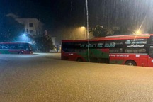 Mưa trên 230mm, thị trấn Na Hang của Tuyên Quang chìm trong biển nước