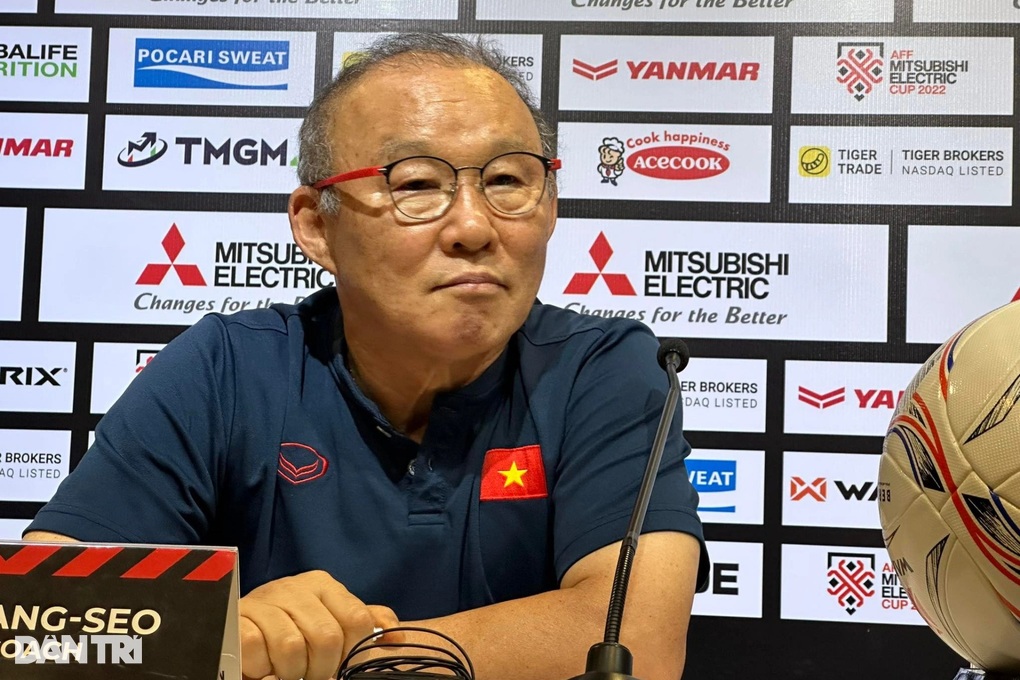 HLV Park Hang Seo: Tôi có niềm tin Việt Nam sẽ thắng Thái Lan - 1 HLV Park Hang Seo: Tôi có niềm tin Việt Nam sẽ thắng Thái Lan - 1