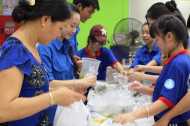 Hàng ngàn suất cơm miễn phí, chỗ trọ giá rẻ chờ thí sinh