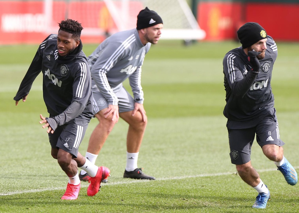 Man Utd tập rất sung trước giờ lên đường sang Áo - 6 Man Utd tập rất sung trước giờ lên đường sang Áo - 6