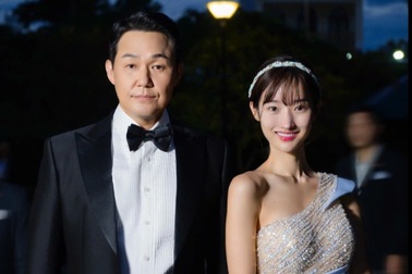 Tài tử Park Sung Woong thích ăn bún chả, nói về khả năng hợp tác với Lý Hải