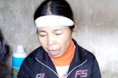 Con dùng điếu cày đánh chết bố và nỗi đau của người mẹ