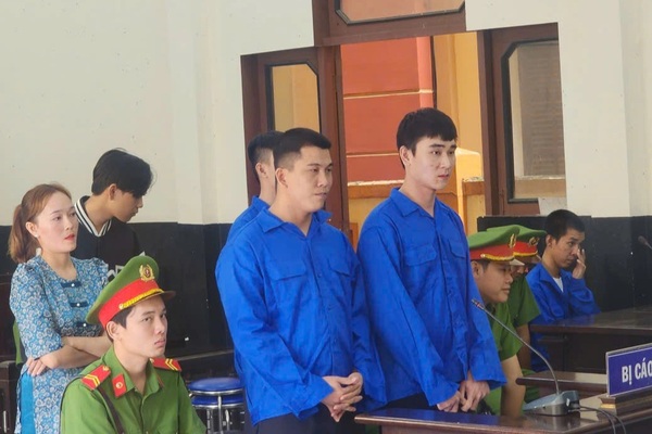 Xét Xử Dân Trí