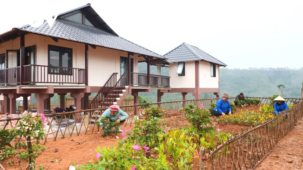 Phúc Khánh tái định cư cho người dân bị ảnh hưởng thiên tai - 2