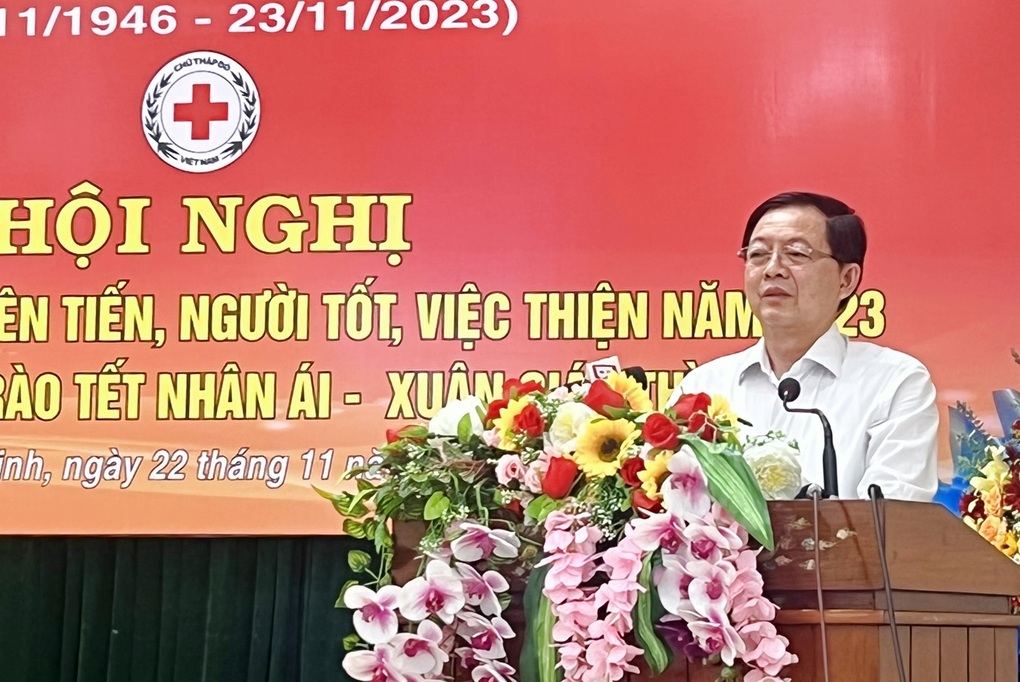 Bí thư Bình Định: Hoạt động nhân đạo cần cán bộ có tâm, biết cảm thông - 1 Bí thư Bình Định: Hoạt động nhân đạo cần cán bộ có tâm, biết cảm thông - 1