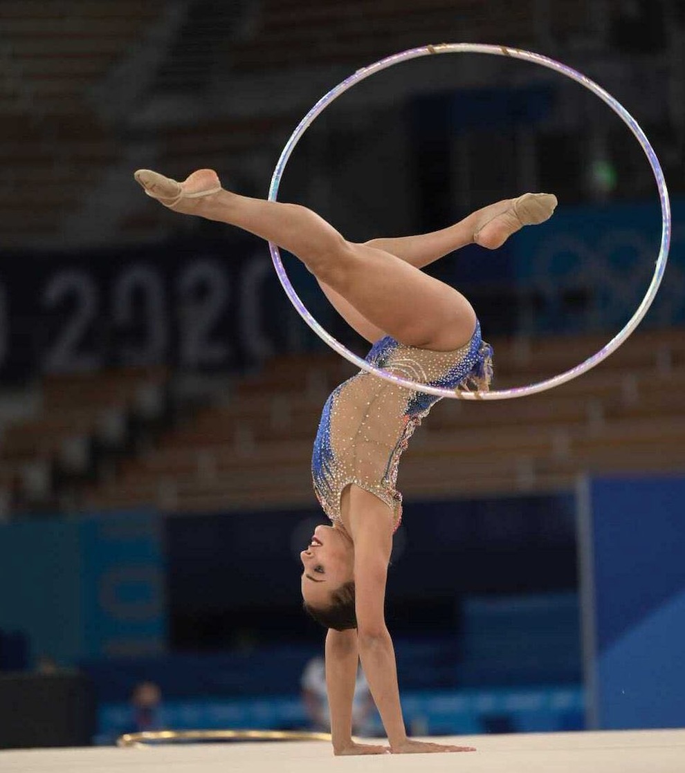 Vẻ lôi cuốn của hotgirl Israel đầu tiên giành huy chương vàng Olympic - 2 Vẻ lôi cuốn của hotgirl Israel đầu tiên giành huy chương vàng Olympic - 2