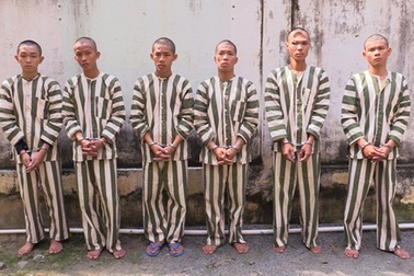 Bắt nhóm thanh niên ban ngày chơi ma túy, đêm tụ tập cướp tài sản