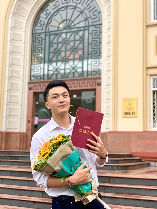 Gặp lại hot boy trường Y năm nào nay đã là bác sĩ điển trai như tài tử - 5 Gặp lại hot boy trường Y năm nào nay đã là bác sĩ điển trai như tài tử - 5
