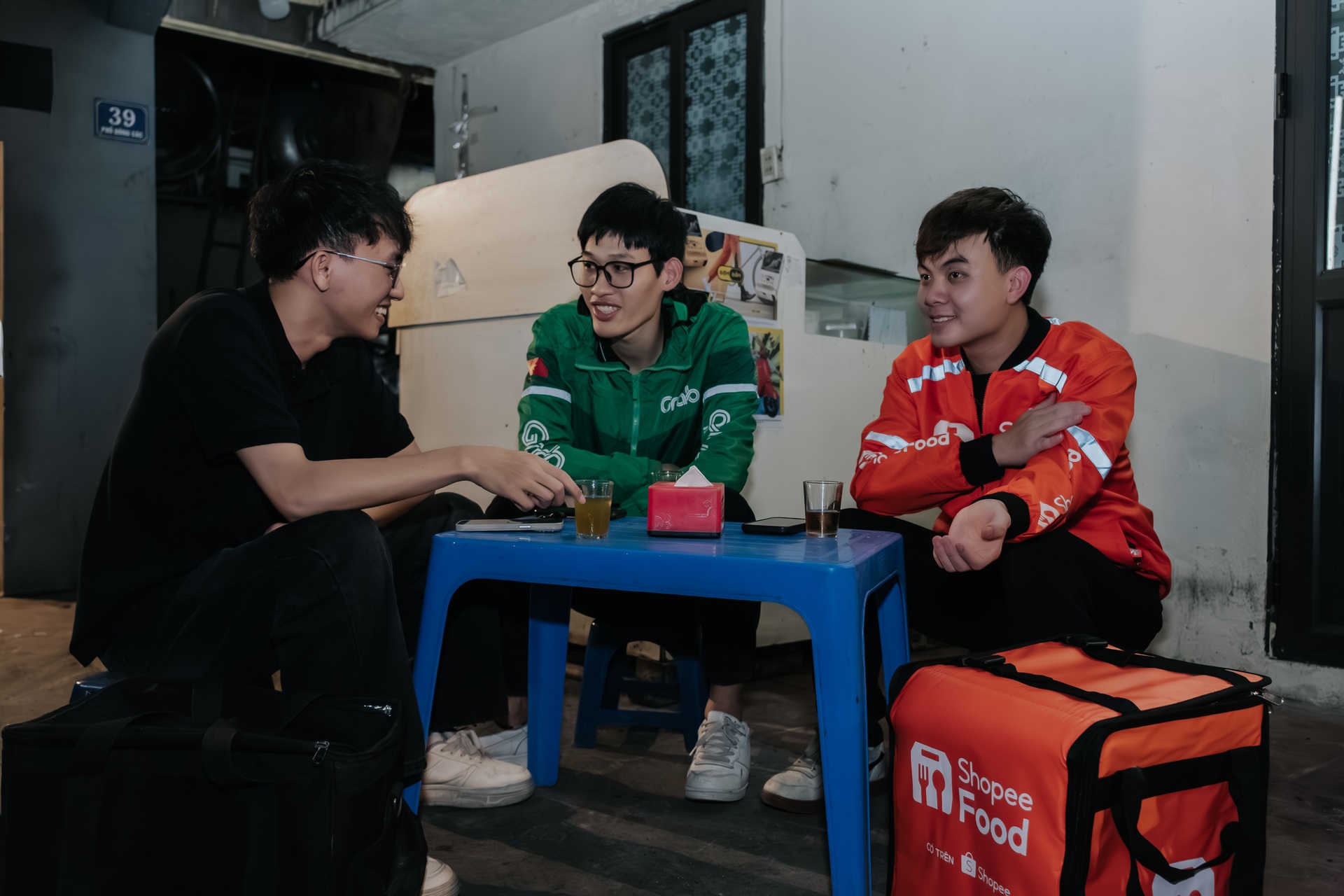 Ký sự “thâm nhập” bếp ăn đêm cho giới trẻ: Một quy trình không chệch nhịp - 9 Ký sự “thâm nhập” bếp ăn đêm cho giới trẻ: Một quy trình không chệch nhịp - 9