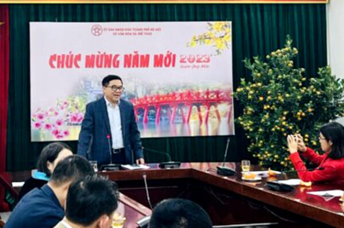 Giám đốc Sở Văn hóa và Thể thao Hà Nội Đỗ Đình Hồng chủ trì buổi gặp mặt báo chí