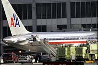 Cảnh sát Mỹ bắn chết một hành khách đi máy bay