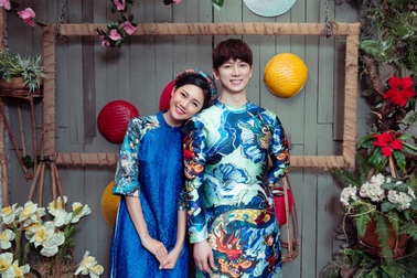 Á hậu Thanh Tú đang hẹn hò ca sĩ Hàn Quốc Shin Hyun Woo?