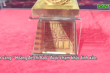Cận cảnh ấn vàng Hoàng đế chi bảo sau khi hồi hương