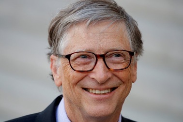 Bill Gates ngỡ ngàng khi AI biết phối hợp theo nhóm để đánh bại con người