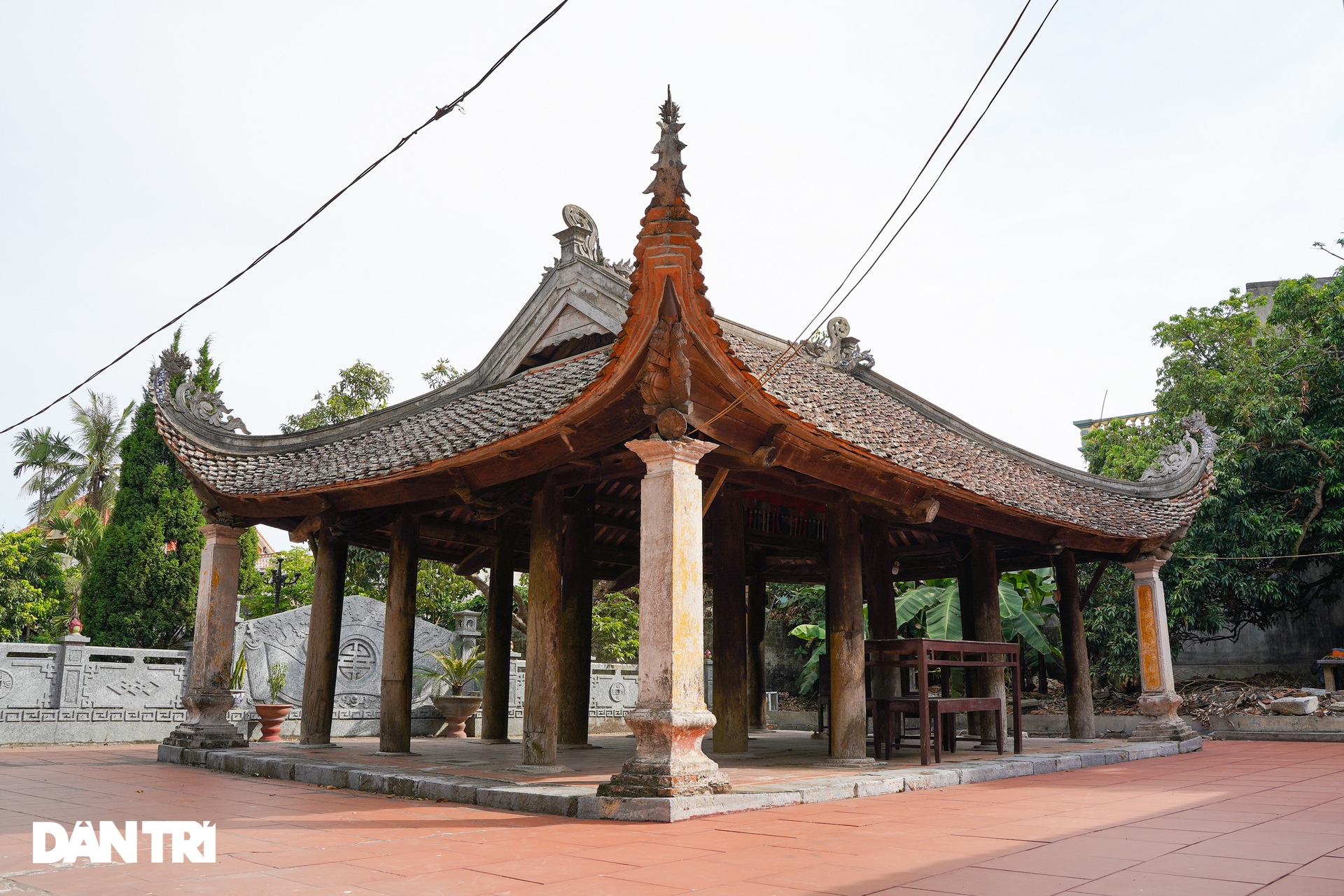 Chiêm ngưỡng di tích đá, tượng gỗ độc đáo trong chùa cổ 700 tuổi ở xứ Đông - 9