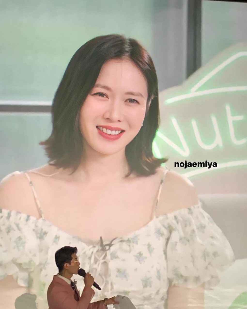 Mẹ bầu Son Ye Jin xuống tóc, khẳng định đang ở giai đoạn hạnh phúc nhất - 2 Mẹ bầu Son Ye Jin xuống tóc, khẳng định đang ở giai đoạn hạnh phúc nhất - 2