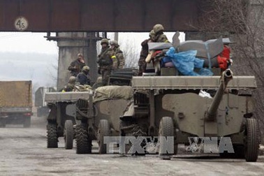 OSCE chưa thể xác nhận quân đội Ukraine rút vũ khí