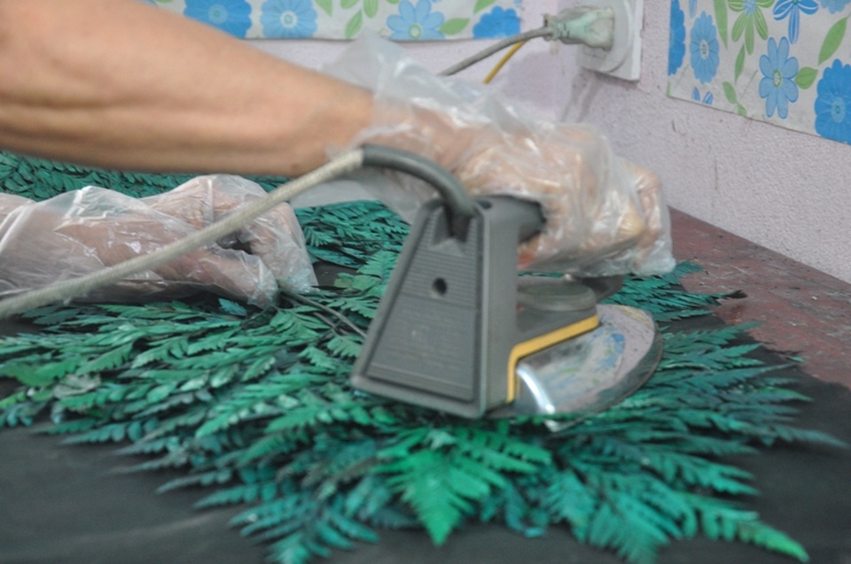 Khởi nghiệp 50 tuổi, nữ giúp việc trở thành chủ cơ sở hoa bất tử - 6 Khởi nghiệp 50 tuổi, nữ giúp việc trở thành chủ cơ sở hoa bất tử - 6