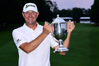 Lucas Glover vô địch giải golf Wyndham Championship 2023