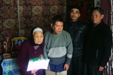 Hơn 16 triệu đồng tiếp tục đến với người mẹ già 90 tuổi