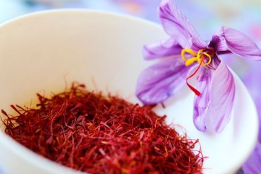 Đại gia Việt chơi hoa “đúc vàng”, thưởng trà bạc tỷ dịp Tết Mậu Tuất