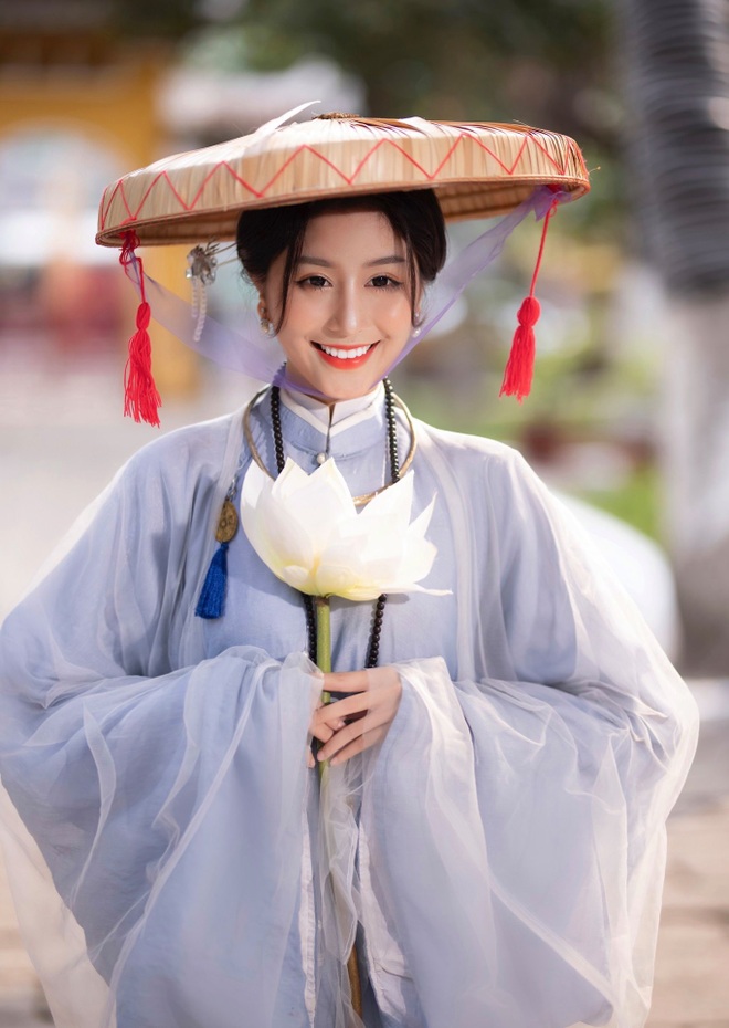 Hot girl 1 triệu fans: 20 tuổi mua nhà 7 tỷ đồng, đau đầu vì bị mạo danh - 12 Hot girl 1 triệu fans: 20 tuổi mua nhà 7 tỷ đồng, đau đầu vì bị mạo danh - 12