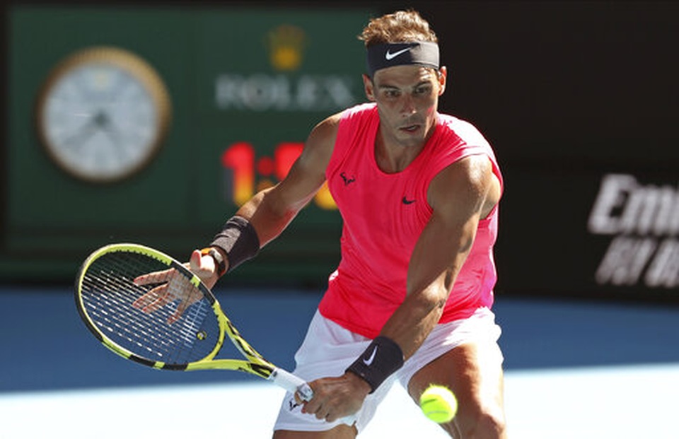 Australian Open: Nadal thắng dễ dàng, Sharapova rời cuộc chơi sớm - 1