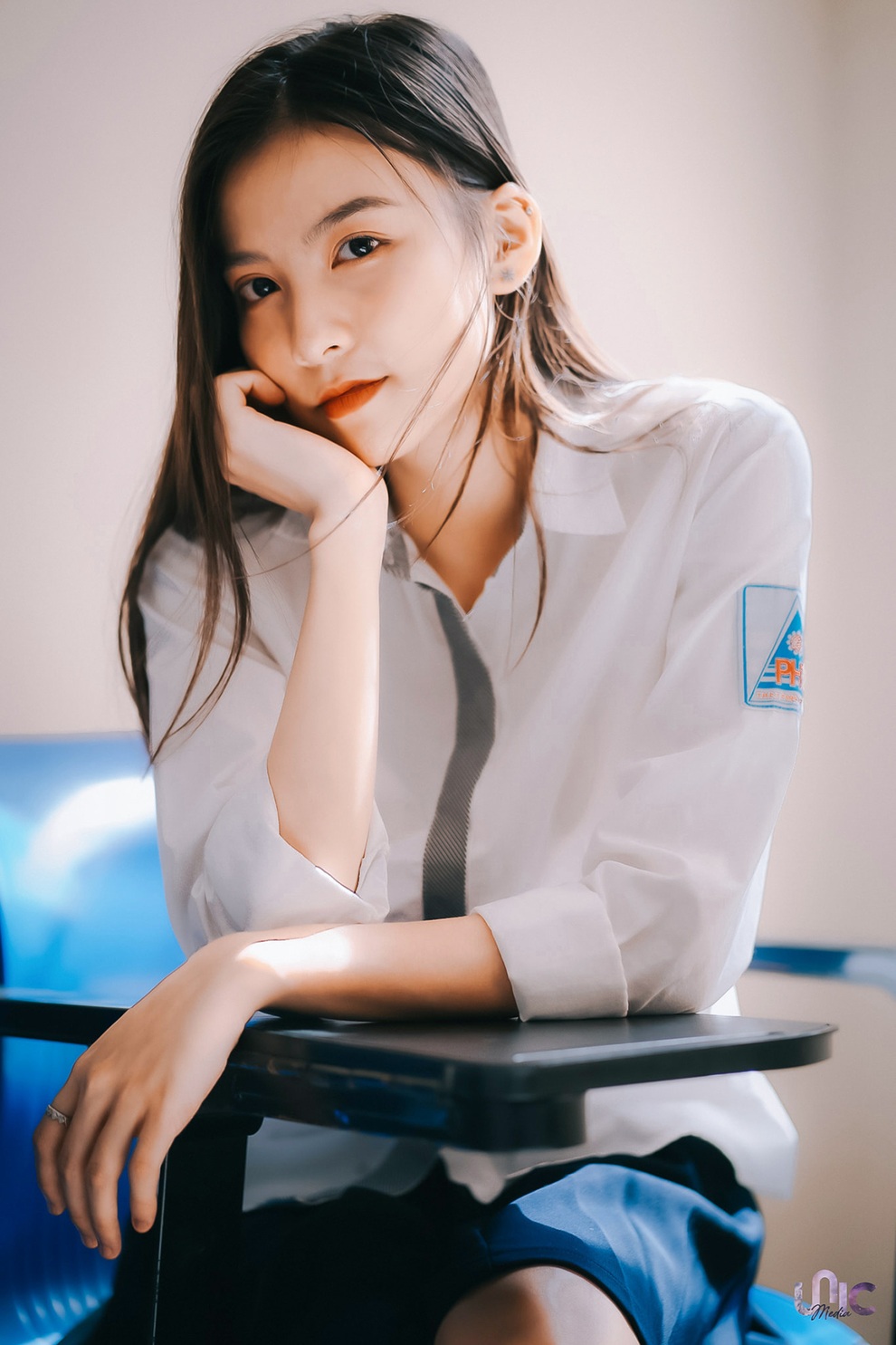 Hotgirl mùa thi 2019 lột xác sexy, nóng bỏng sau 2 năm - 2 Hotgirl mùa thi 2019 lột xác sexy, nóng bỏng sau 2 năm - 2
