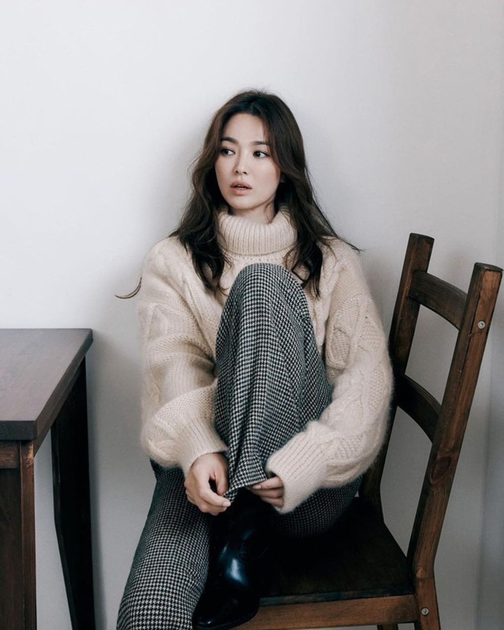 Nhan sắc tuổi đôi mươi của Song Hye Kyo gây sốt - 6 Nhan sắc tuổi đôi mươi của Song Hye Kyo gây sốt - 6