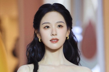 Mỹ nhân thế hệ mới của Trung Quốc “kêu cứu” vì bị đồn là đàn ông đóng giả