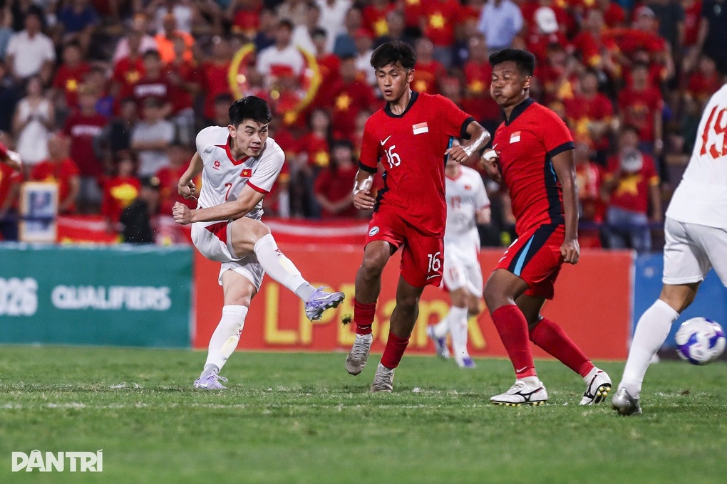 Reaktionen südostasiatischer Fans nach dem Sieg der U23 Vietnam über die U23 Singapur - 1 Phản ứng của CĐV Đông Nam Á sau khi U23 Việt Nam đánh bại U23 Singapore - 1