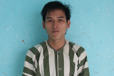 Dùng roi điện, kim tiêm khống chế nữ công nhân để hiếp dâm