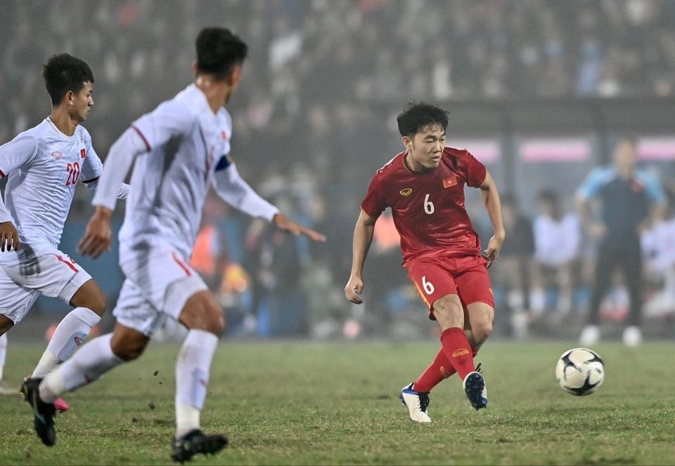 Đội tuyển Việt Nam 2-2 U22 Việt Nam: Dấu ấn lớn của Quang Hải - 9 Đội tuyển Việt Nam 2-2 U22 Việt Nam: Dấu ấn lớn của Quang Hải - 9