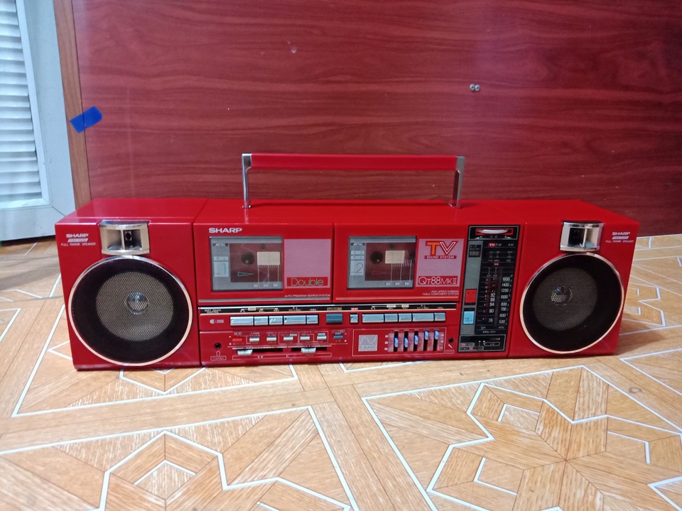 Bộ sưu tập cassette cũ trị giá gần 300 triệu đồng của tay chơi Hà Nam - 10 Bộ sưu tập cassette cũ trị giá gần 300 triệu đồng của tay chơi Hà Nam - 10
